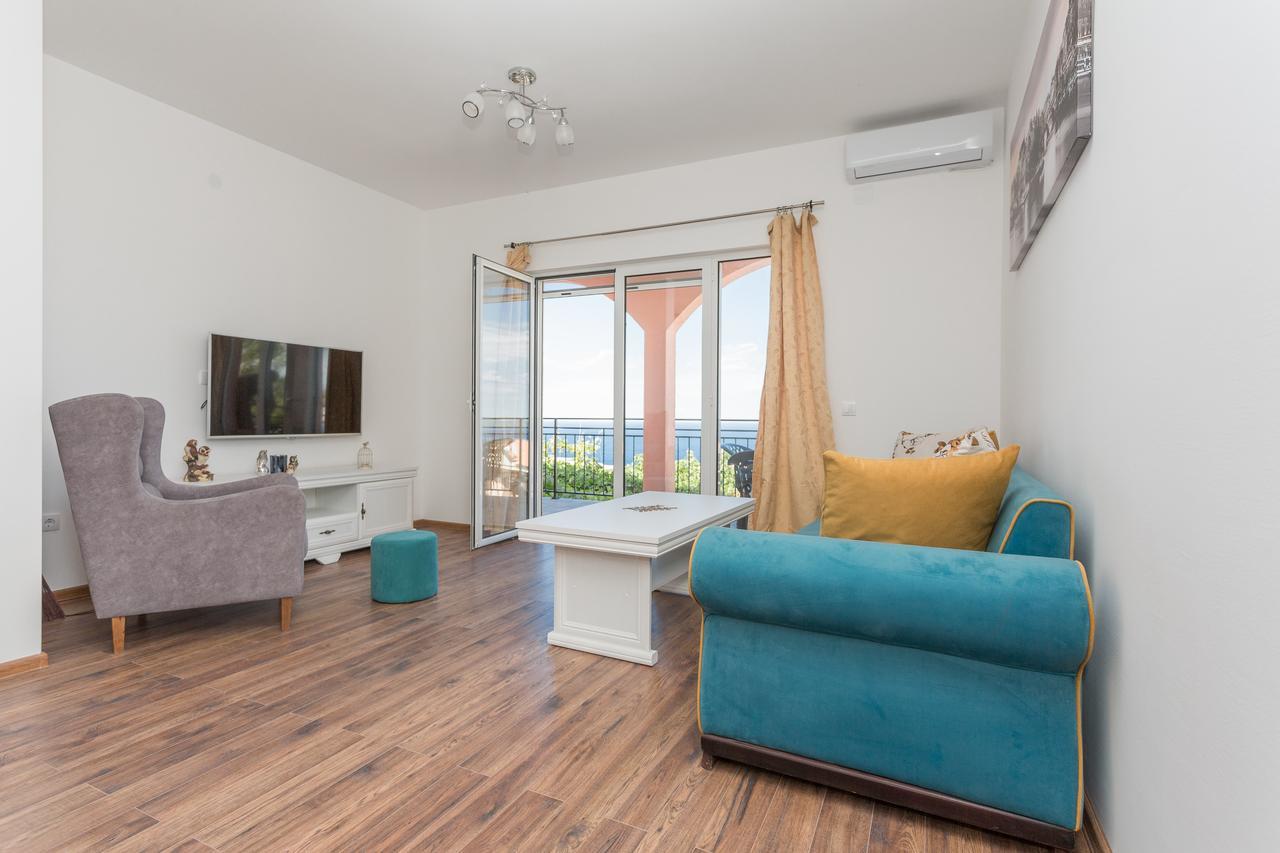 Apartments Natasa Sveti Stefan Exteriér fotografie